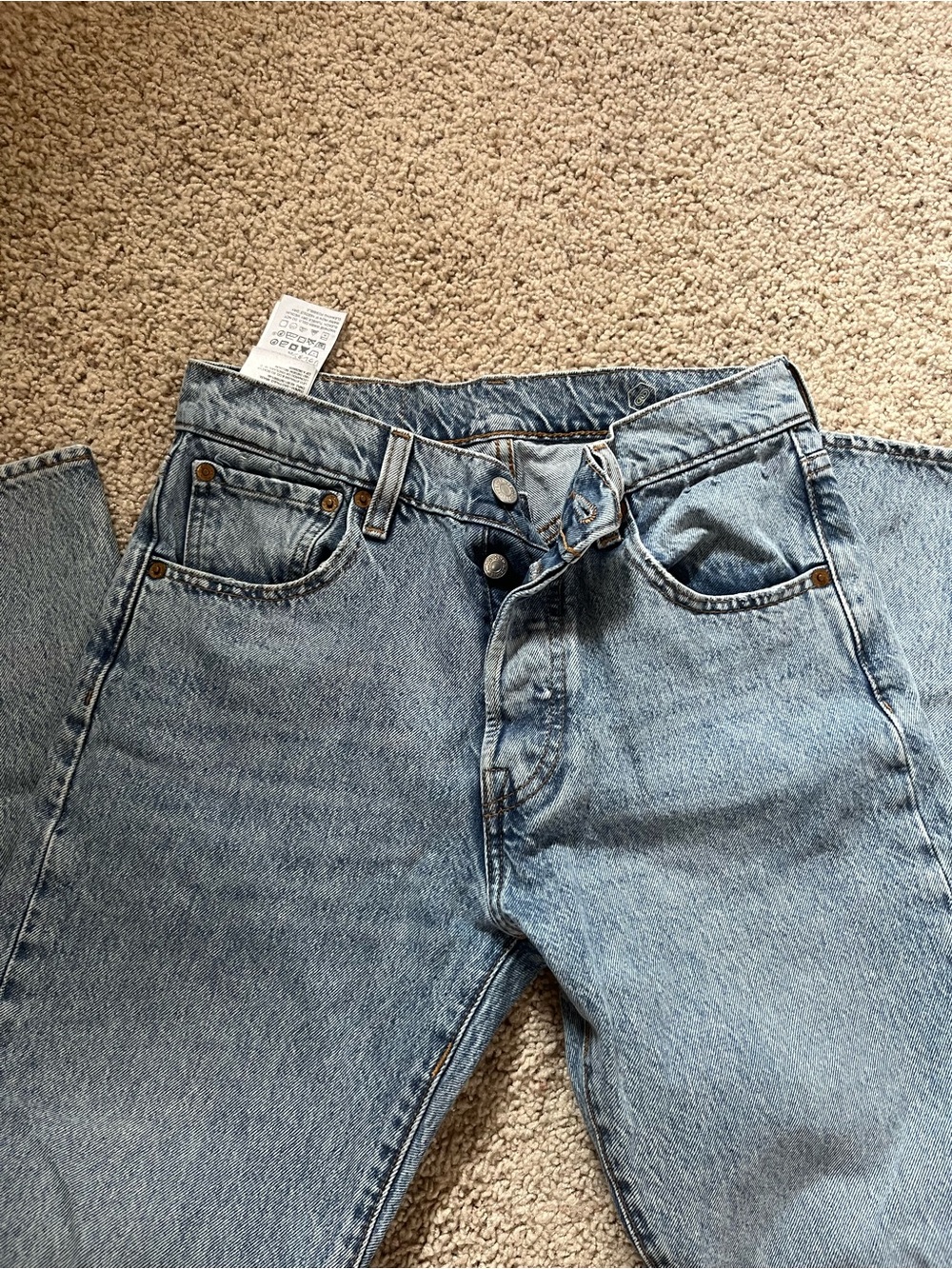 Relaxed Light Blue Men's Jeans - Comfortable Everyday Fit